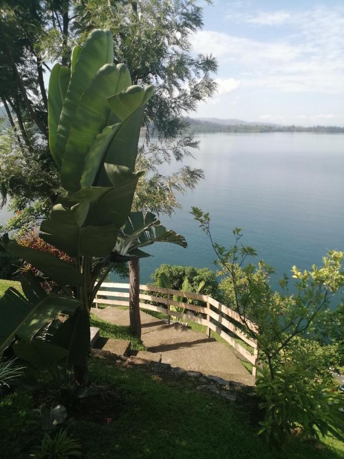 Inn On The Lake Kibuye ภายนอก รูปภาพ