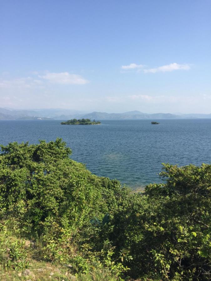 Inn On The Lake Kibuye ภายนอก รูปภาพ